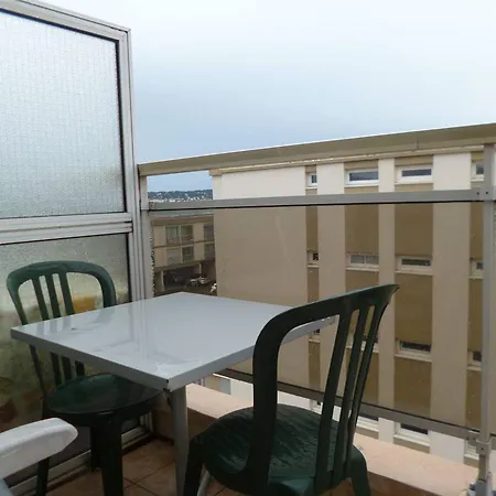 F2 Avec Balcon, Ascenseur Et Proche Thermes A - Fr-1-571-62 Apartmán Balaruc-les-Bains